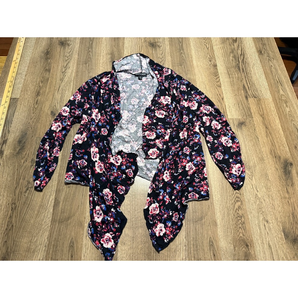 About A Girl Sweater Womens Size L Black Floral Open Front Cardigan Draped